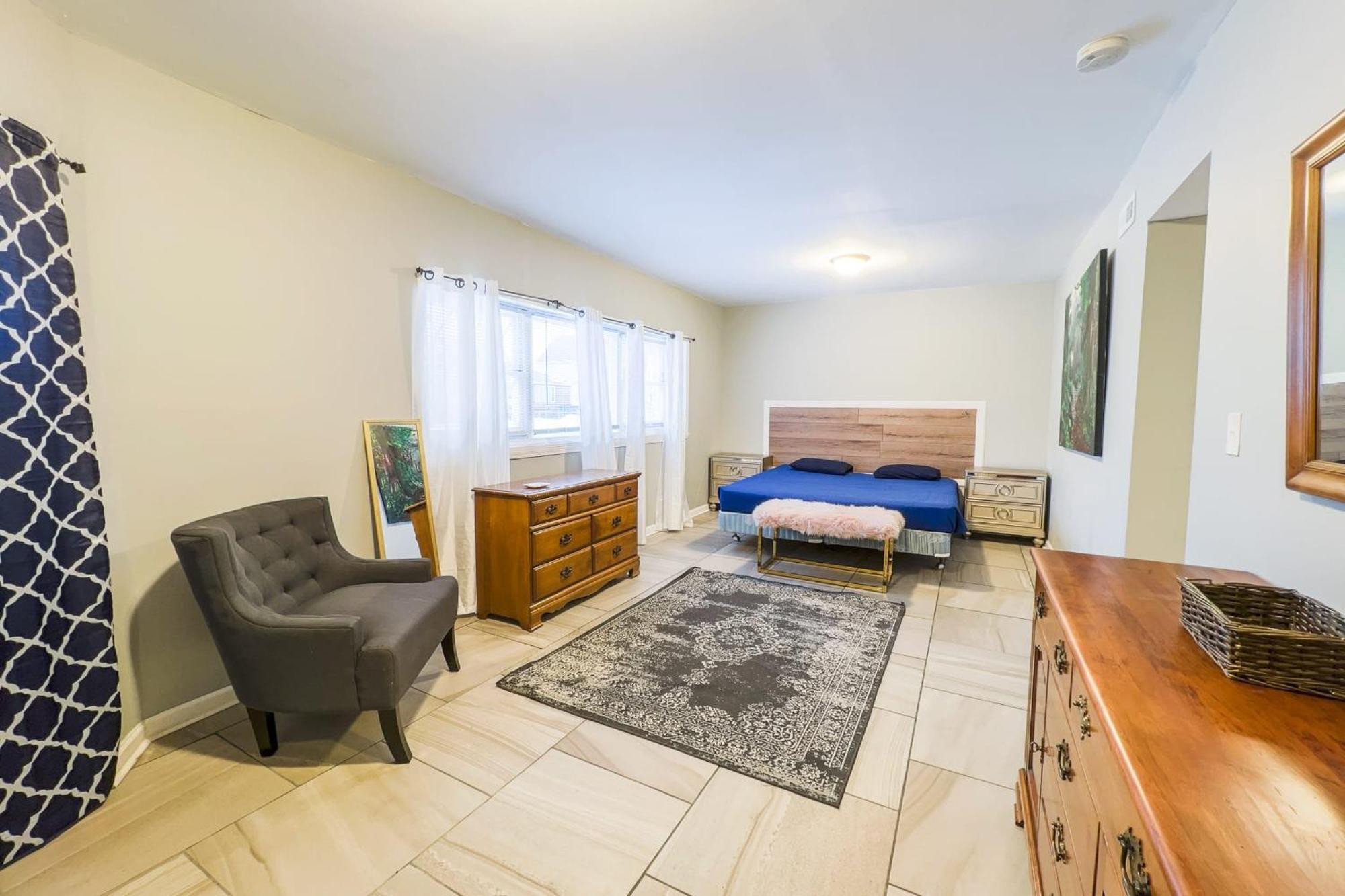 Large 6Br, 6 Bath In The City Of Niagara Falls Eksteriør billede