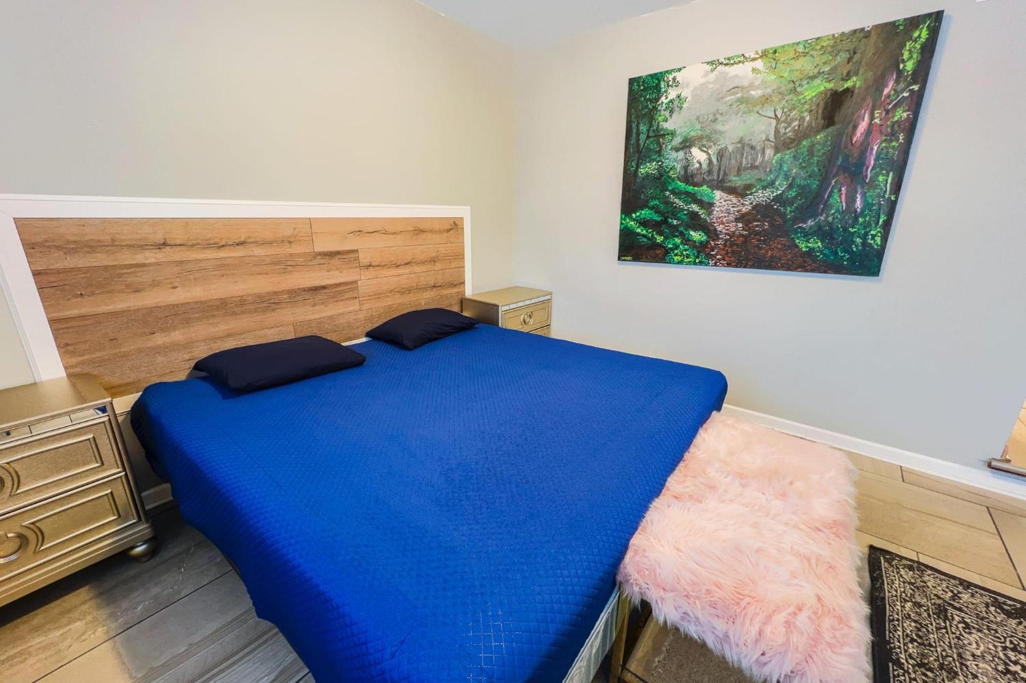 Large 6Br, 6 Bath In The City Of Niagara Falls Eksteriør billede