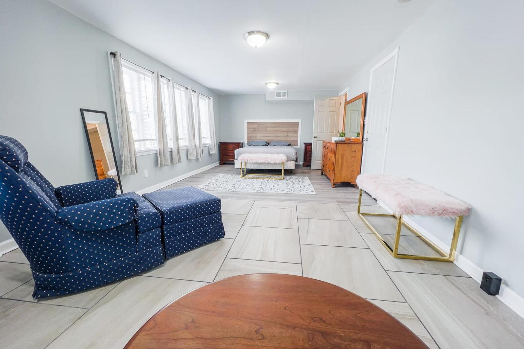Large 6Br, 6 Bath In The City Of Niagara Falls Eksteriør billede
