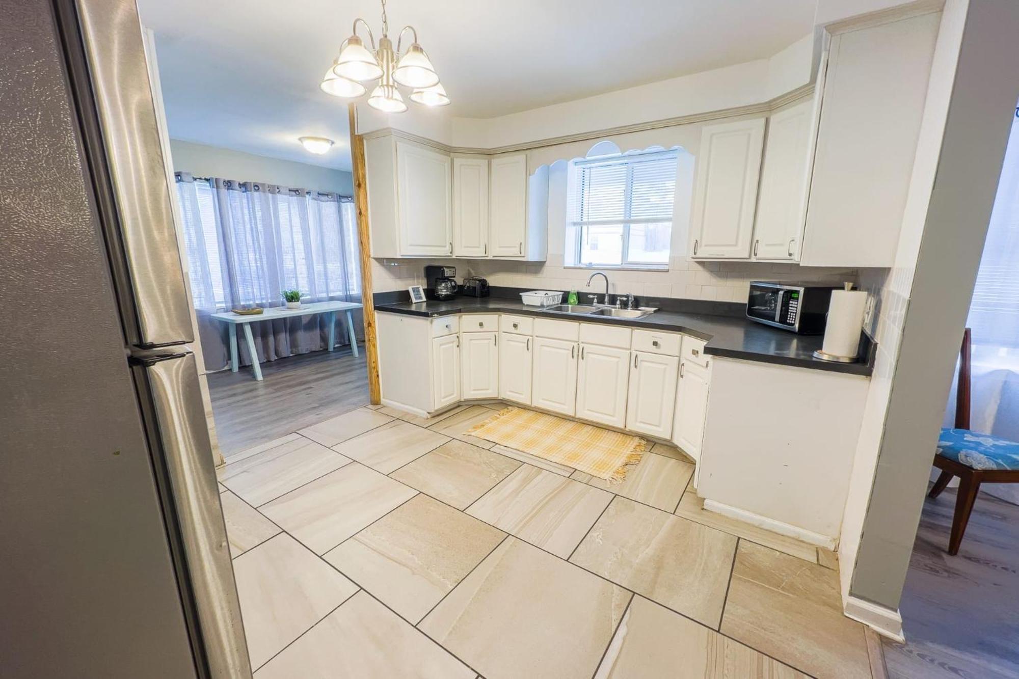Large 6Br, 6 Bath In The City Of Niagara Falls Eksteriør billede
