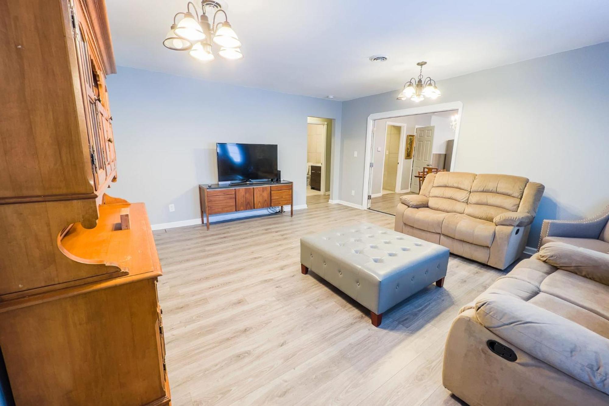 Large 6Br, 6 Bath In The City Of Niagara Falls Eksteriør billede