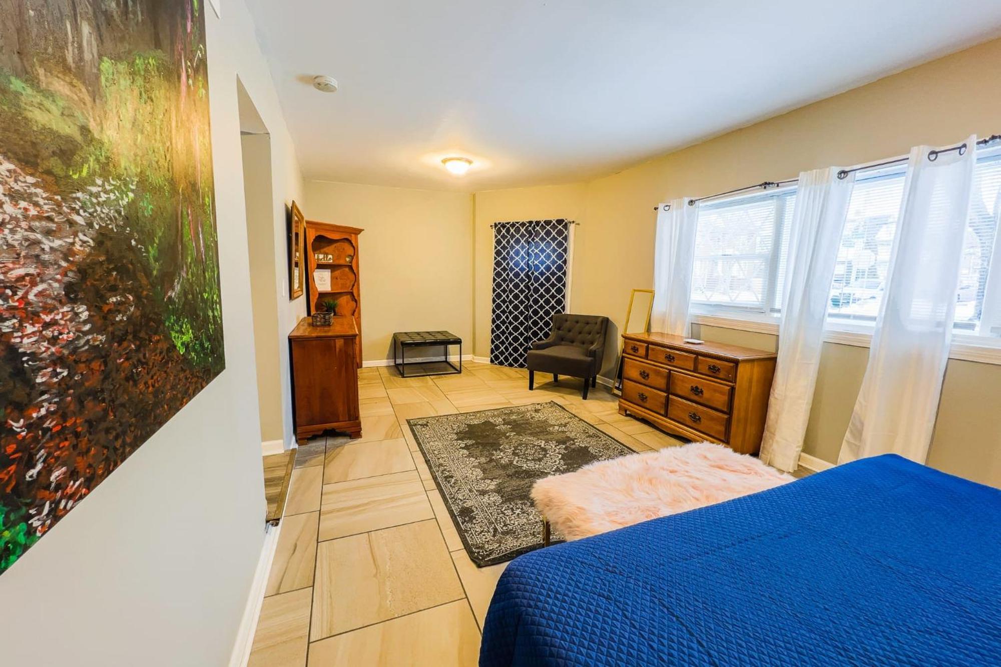 Large 6Br, 6 Bath In The City Of Niagara Falls Eksteriør billede
