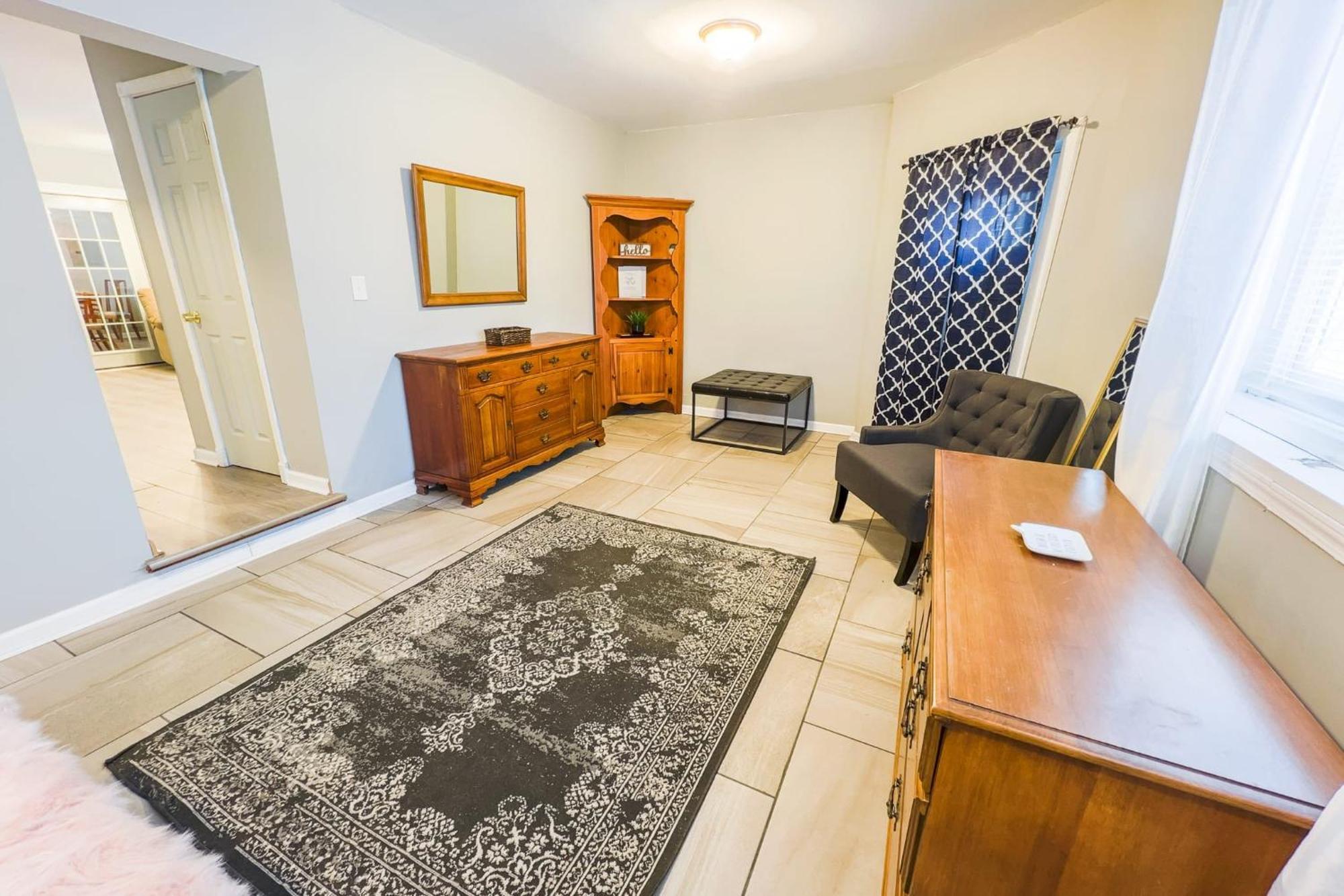 Large 6Br, 6 Bath In The City Of Niagara Falls Eksteriør billede